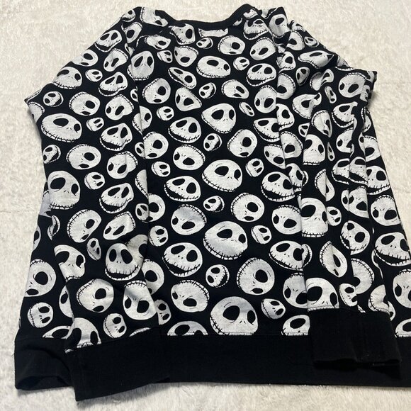 THE NIGHTMARE BEFORE CHRISTMAS Authentic Disney All-Over-Print Sweatshirt Large - Picture 8 of 9